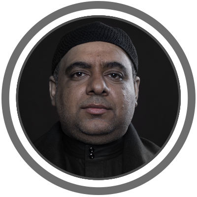 الشاعر حسن علي يعقوب